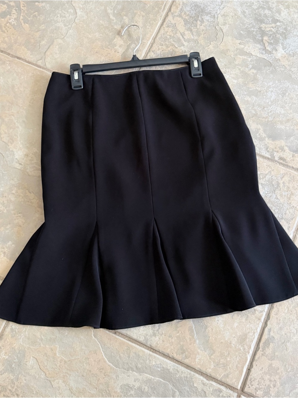 Carlisle Black Flared Hem Skirt Size 6 Career Office Midi Stretch